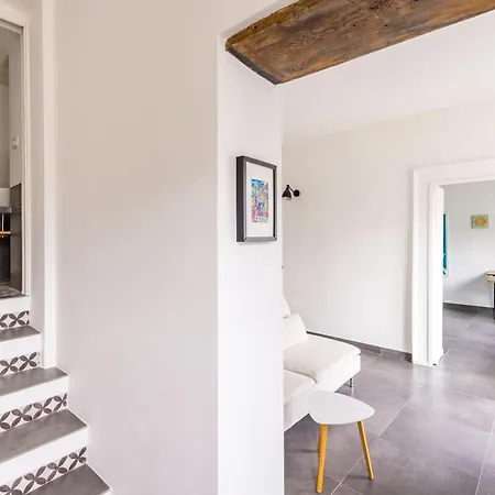 Apartment Romantic With View *
