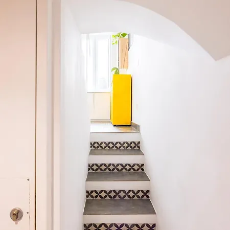 Romantic With View Apartment Neapel